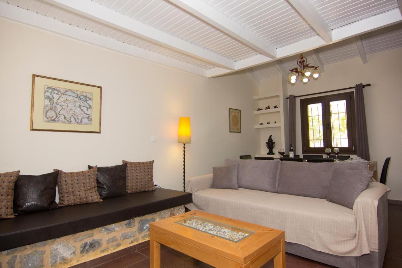 Belles Maisons Villa Agios Nikolaos  Bagian luar foto